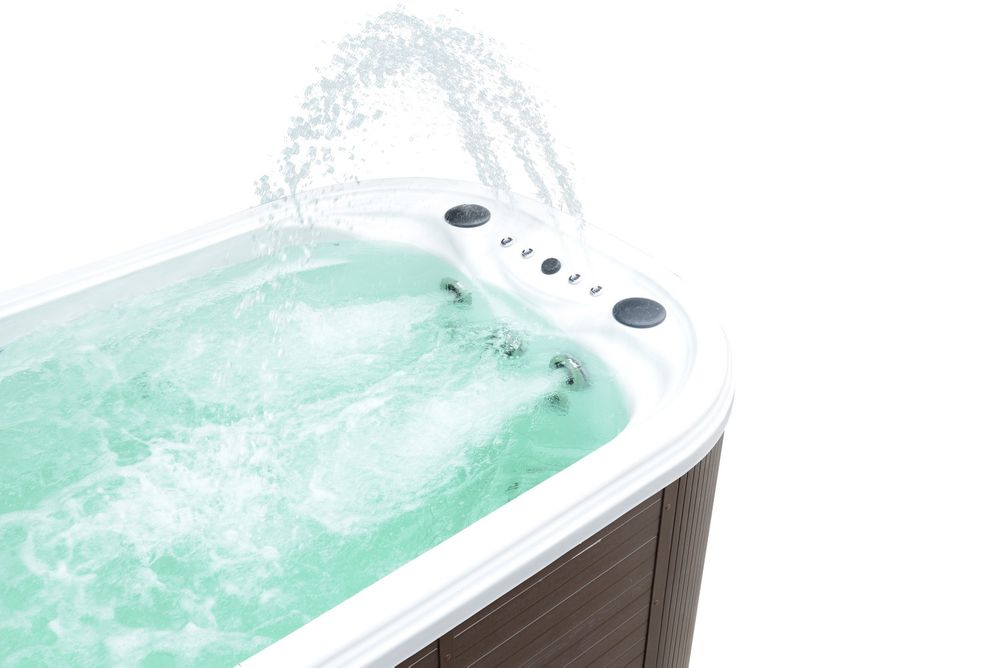 Swim-Spa Levante Deep in extra Lang / 1175 x 220 Swim-Spa Levante Deep in extra Lang / 1175 x 220