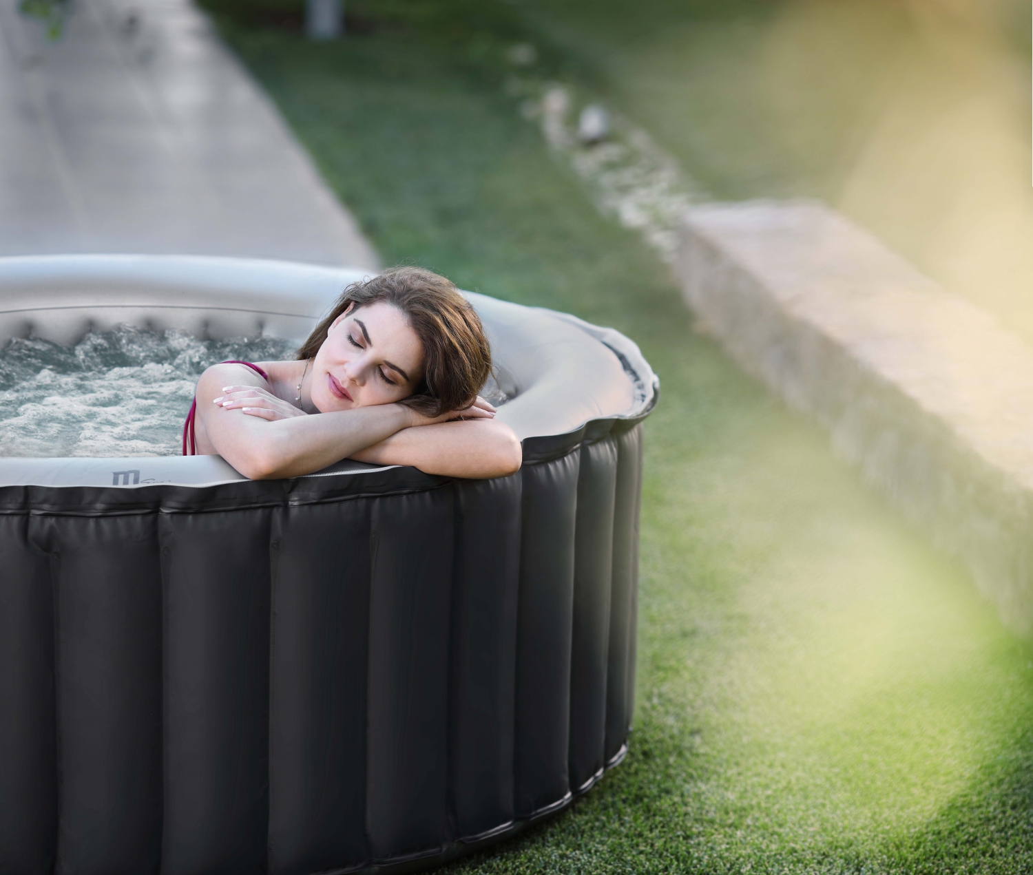 MSpa Whirlpool Silver Cloud Delight 180 x 180 MSpa Whirlpool Silver Cloud Delight 180 x 180
