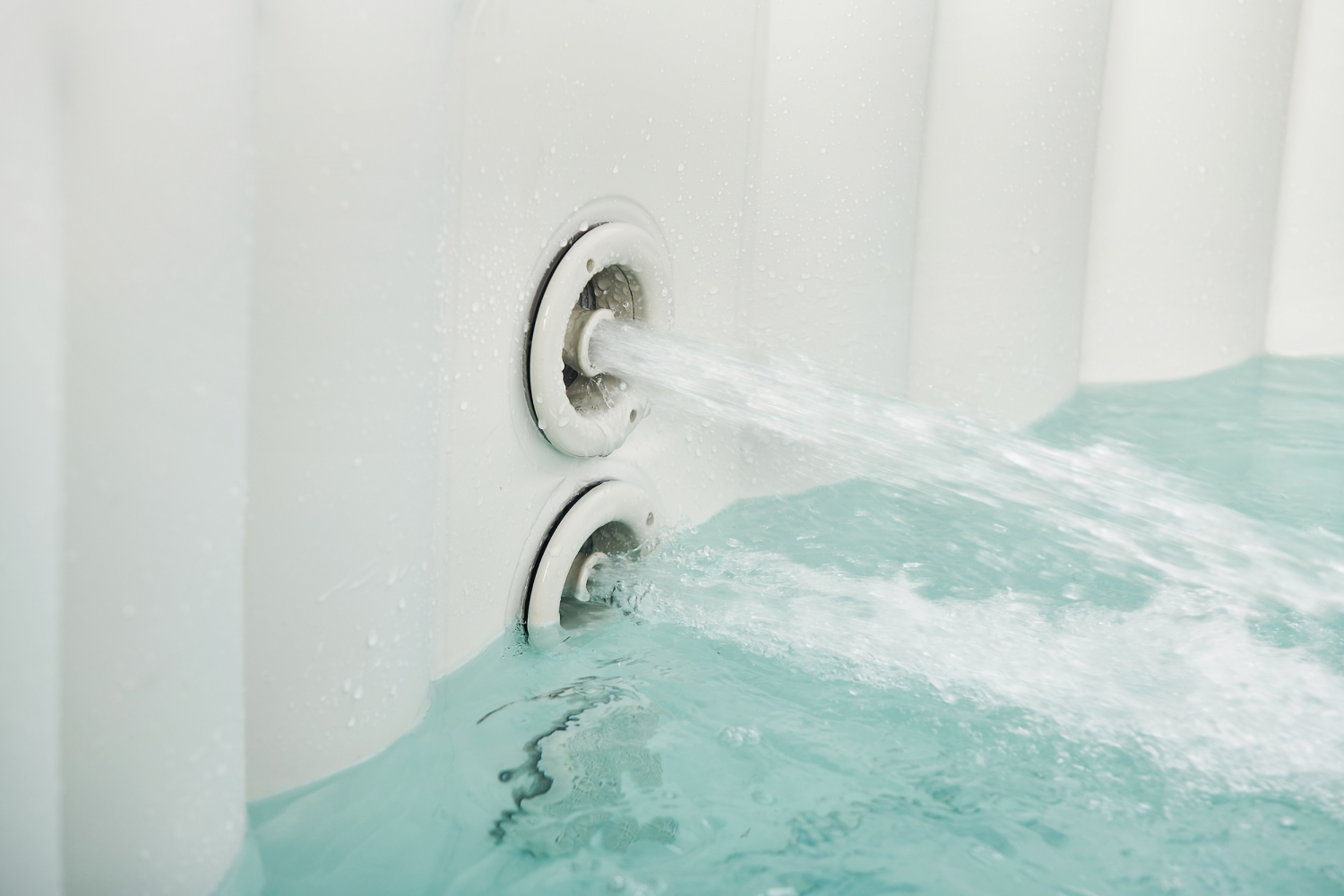 MSpa Whirlpool Carlton 204 x 70 MSpa Whirlpool Carlton 204 x 70