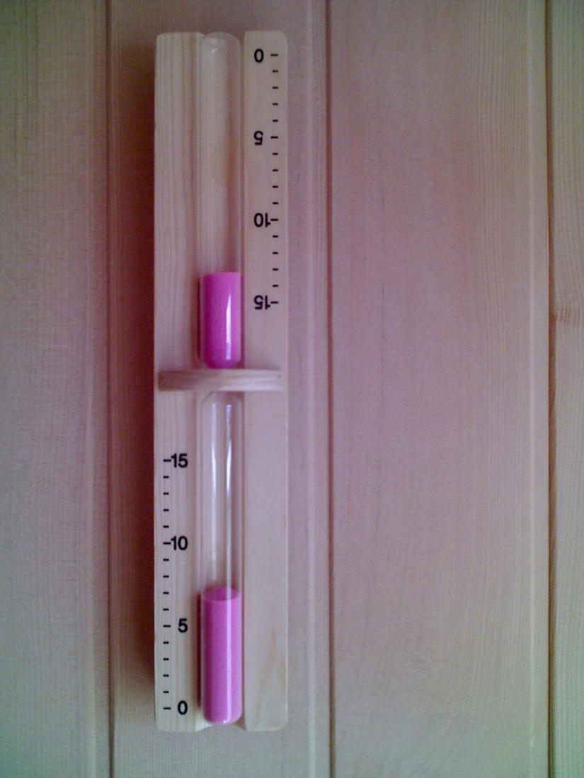 pd-1026-04 Finnische Sauna Alaska II inkl. Ofen und Zubehör für bis zu vier Personen