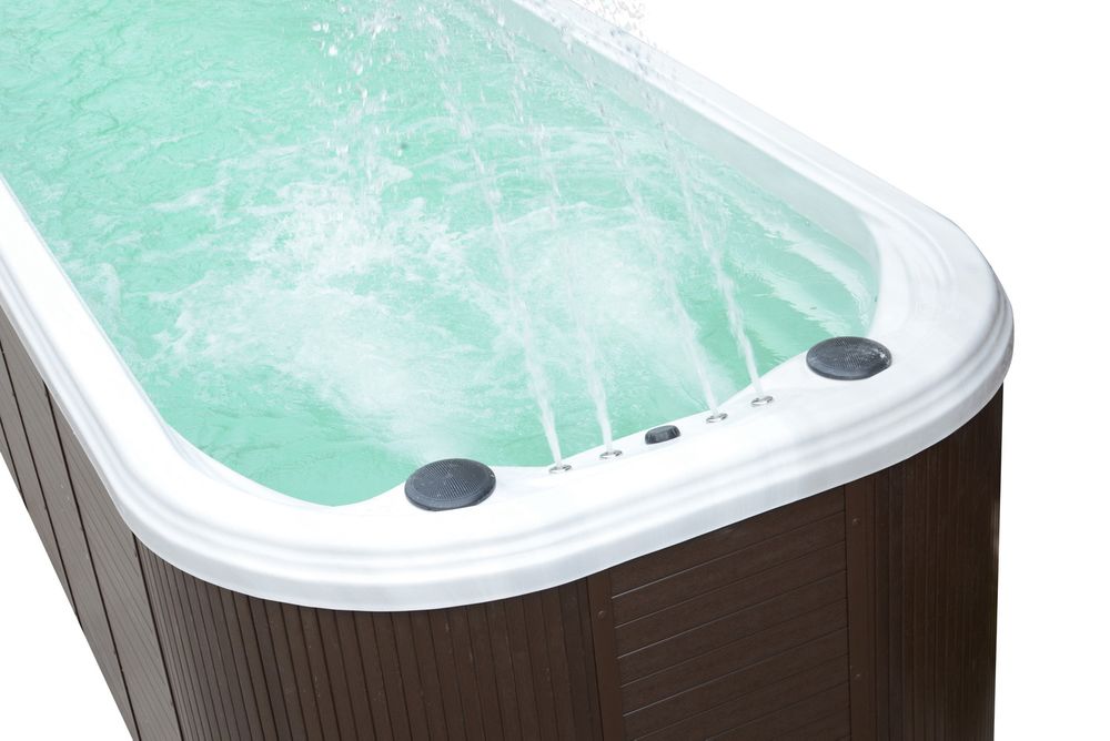 Swim-Spa Levante Deep in extra Lang / 1175 x 220 Swim-Spa Levante Deep in extra Lang / 1175 x 220